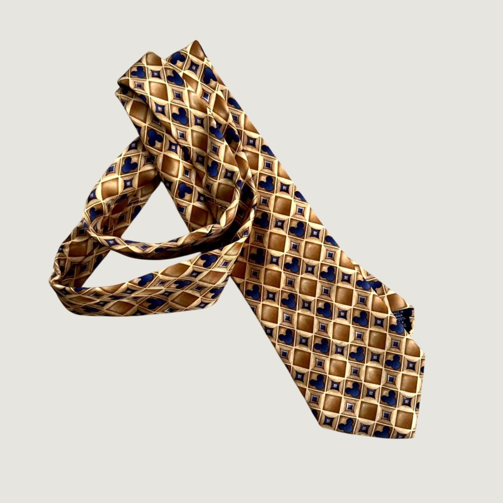 Walt Disney World Mickey Mouse Silk Tie Mens Gold Navy Blue Geometric Diamond - Picture 4 of 4